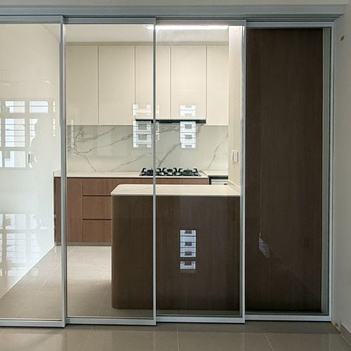 (E06) LuxeGlide™